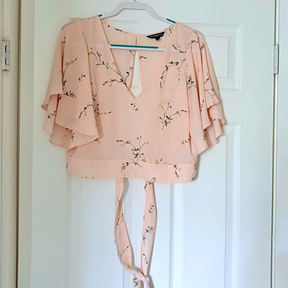 Express Pink Flutter Sleeve Crop Top